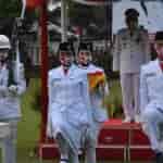 penurunan-bendera3