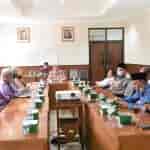 Rapat-komisi-1-5