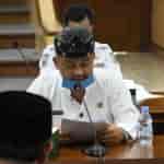 rapat-komisi3-5
