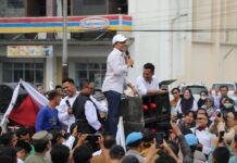 Anggota Komisi IV DPRD Kota Tasikmalaya, Habib Qosim Nurwahab, menghadiri kegiatan Apel Akbar Guru Madrasah dan Guru Swasta yang dilaksanakan di Halaman Jalan Bale Kota Tasikmalaya