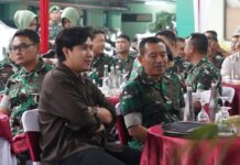 Sekretaris Komisi III DPRD Kota Tasikmalaya Eki Wijaya, S.H. menghadiri undangan kegiatan penyambutan kedatangan dan buka puasa bersama Pangdam III Siliwangi. Minggu,(15/03/2026). Kegiatan ini dilaksanakan di Halaman Makodim 0612/Tasikmalaya.