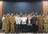 Panita khusus LKPJ Wali Kota Tasikmalaya Tahun 2025 menggelar rapat pembahasan bersama DPUTR dan Dinas Perumahan Rakyat dan Kawasan Permukiman Kota Tasikmalaya
